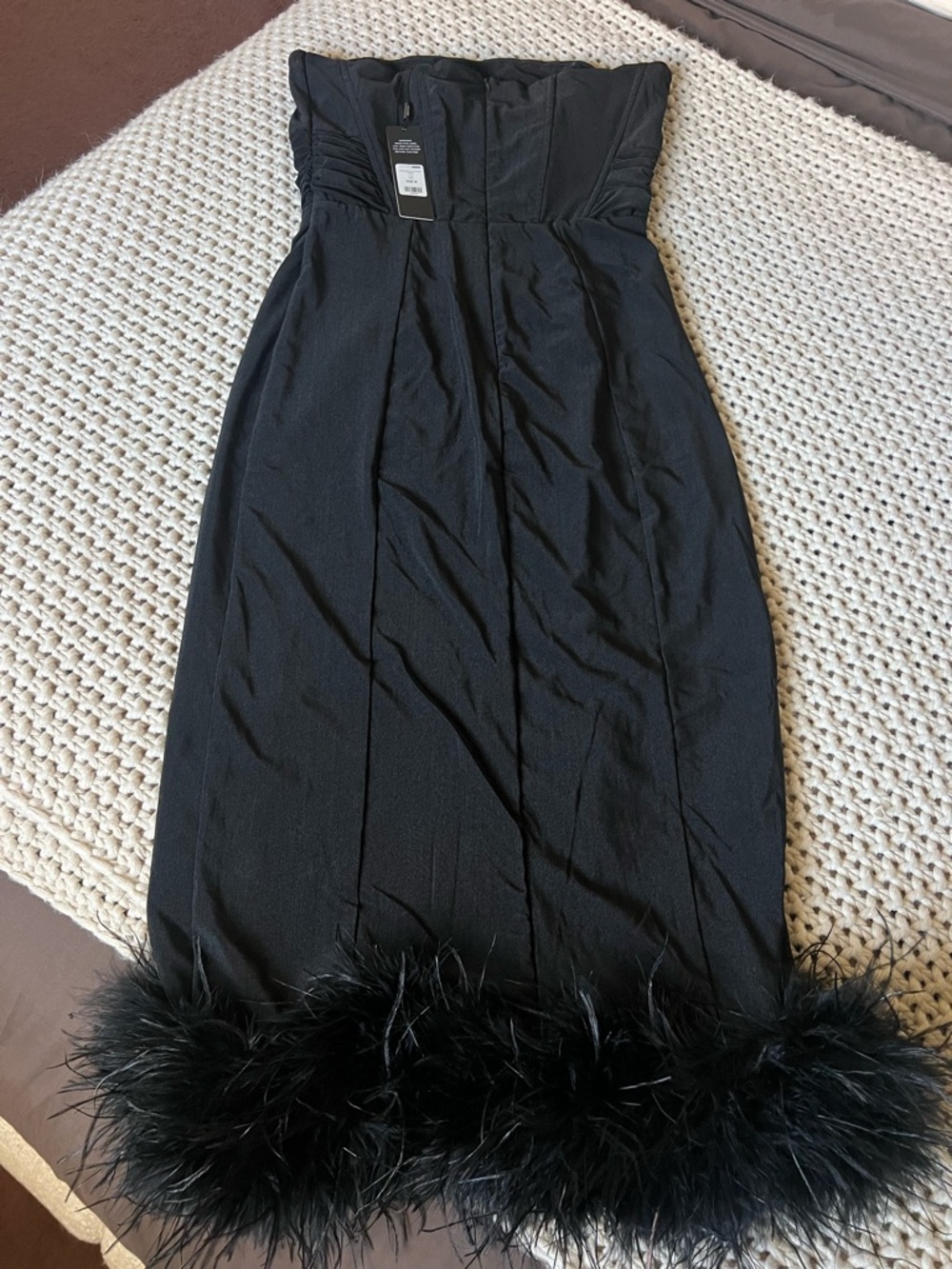 Fashion Nova Black Strapless Feather-Hem Midi Dress - Picture 3 of 9